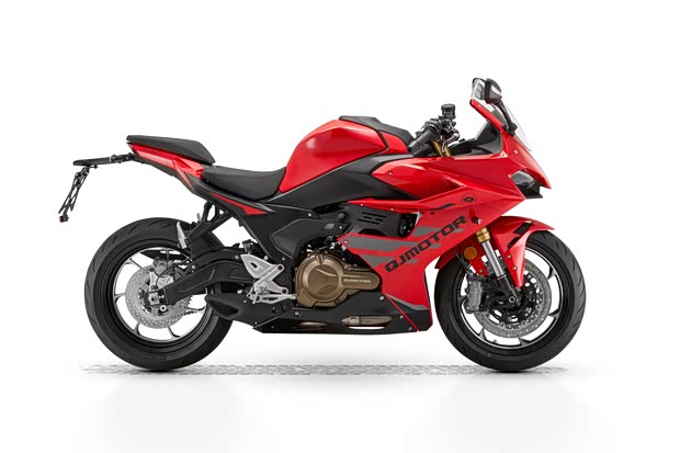 售价3万内 高颜值中排摩托 钱江 赛550S(图11)