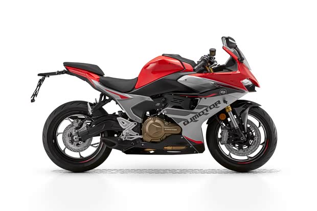 售价3万内 高颜值中排摩托 钱江 赛550S(图13)