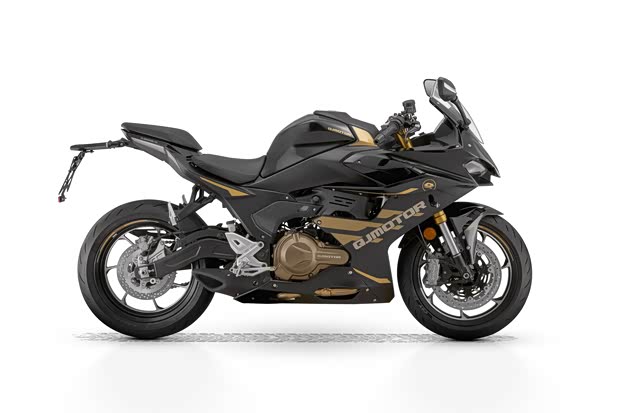 售价3万内 高颜值中排摩托 钱江 赛550S(图12)