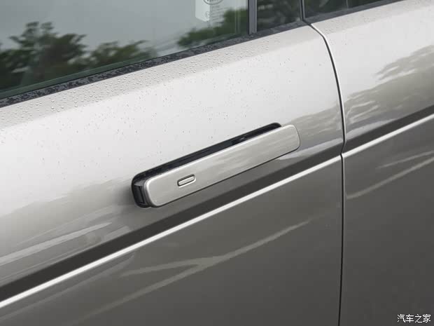 成熟市场的老熟人 豪华品牌中型SUV海选(图5)