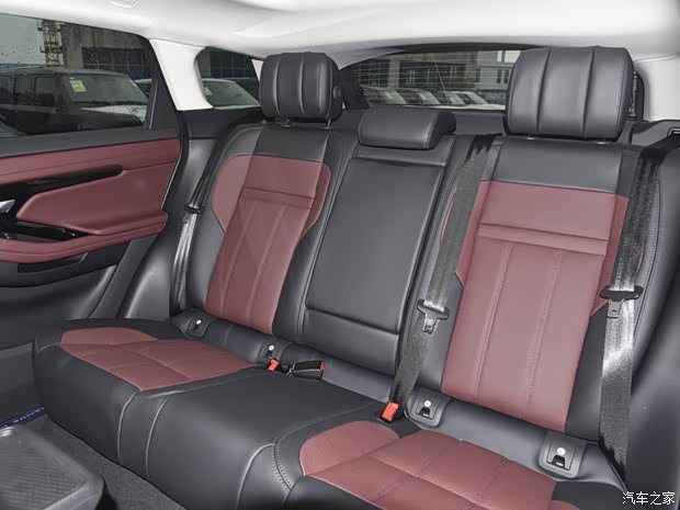 成熟市场的老熟人 豪华品牌中型SUV海选(图11)