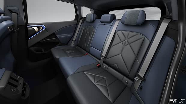 轴距首次加长 全新宝马X3长轴距版官图(图4)