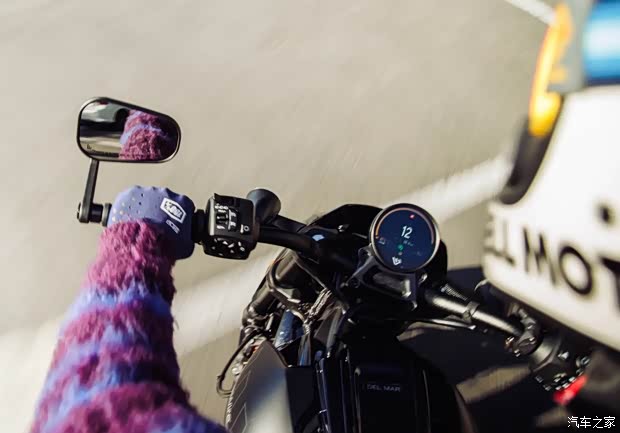 阿汤哥在奥运闭幕式到底骑的什么摩托？(图10)