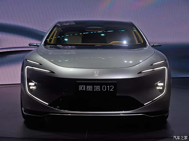 联名限量卖70万 实拍阿维塔012限量版(图5)