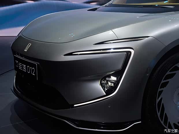 联名限量卖70万 实拍阿维塔012限量版(图9)