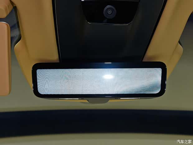 联名限量卖70万 实拍阿维塔012限量版(图19)