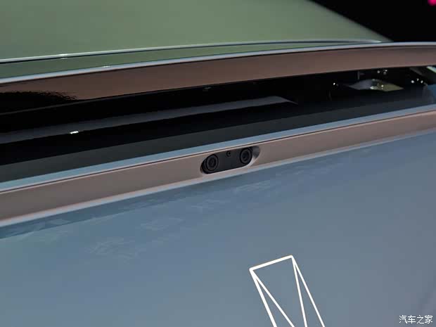 联名限量卖70万 实拍阿维塔012限量版(图20)