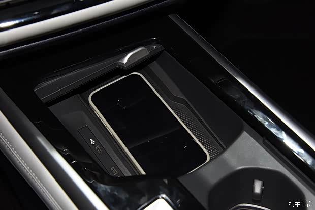 内外再进化 车展体验全新大众帕萨特PRO(图22)