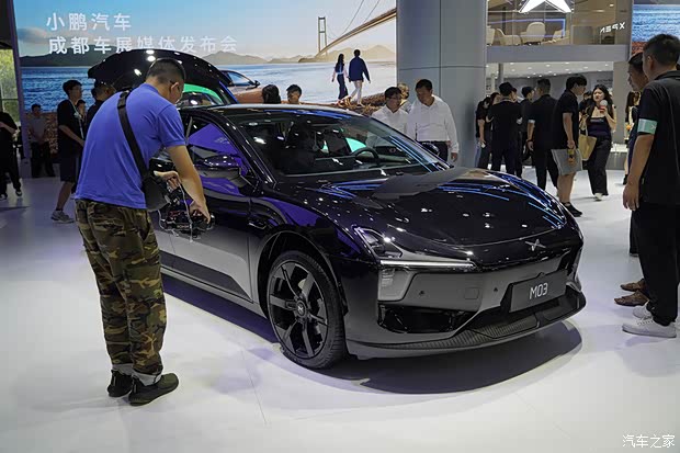 大开杀戒 成都车展体验小鹏MONA M03(图2)
