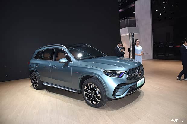 插电混动/可油可电 实拍奔驰GLC 350e L(图3)