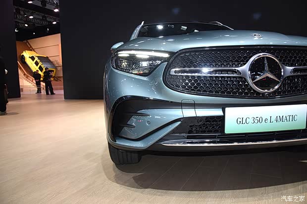 插电混动/可油可电 实拍奔驰GLC 350e L(图5)