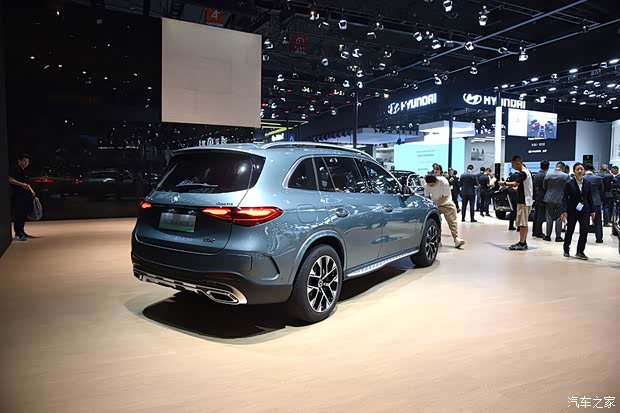 插电混动/可油可电 实拍奔驰GLC 350e L(图10)