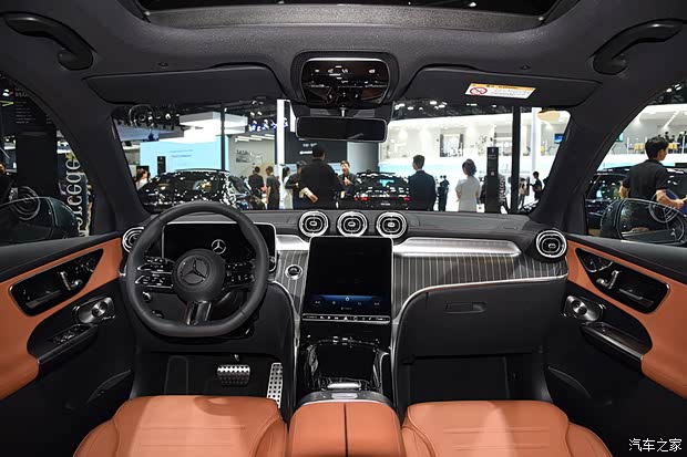 插电混动/可油可电 实拍奔驰GLC 350e L(图17)