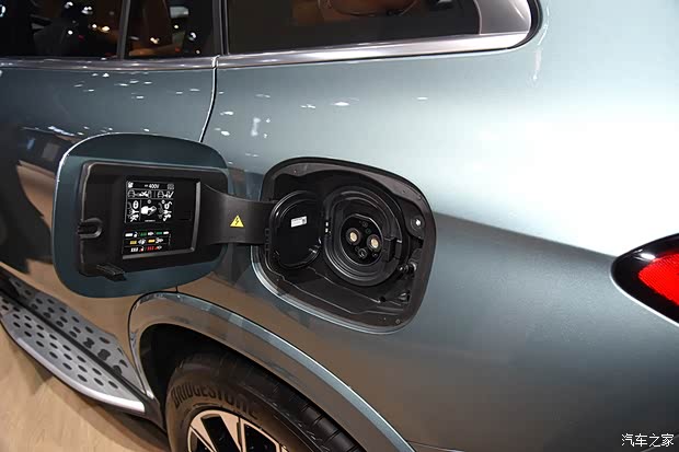 插电混动/可油可电 实拍奔驰GLC 350e L(图16)