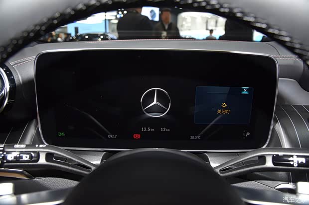 插电混动/可油可电 实拍奔驰GLC 350e L(图23)