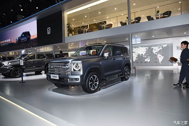 远方的硬派玩家 车展体验全新哈弗H9(图2)