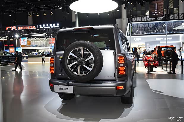 远方的硬派玩家 车展体验全新哈弗H9(图8)