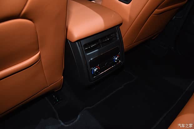 远方的硬派玩家 车展体验全新哈弗H9(图16)