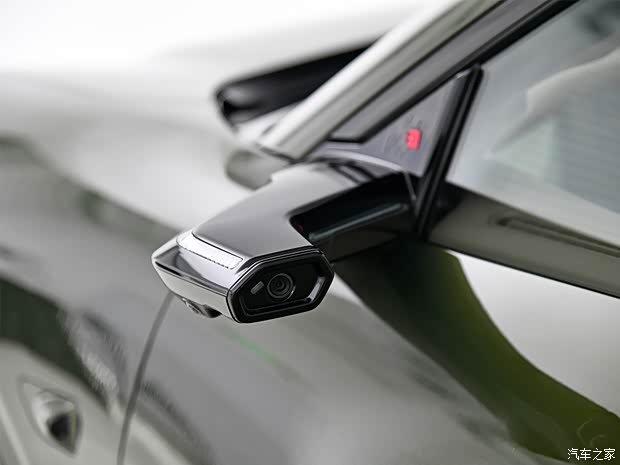 20多万/有纯电有增程 实拍阿维塔07(图14)