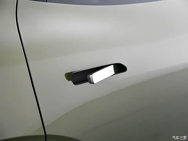 20多万/有纯电有增程 实拍阿维塔07(图12)