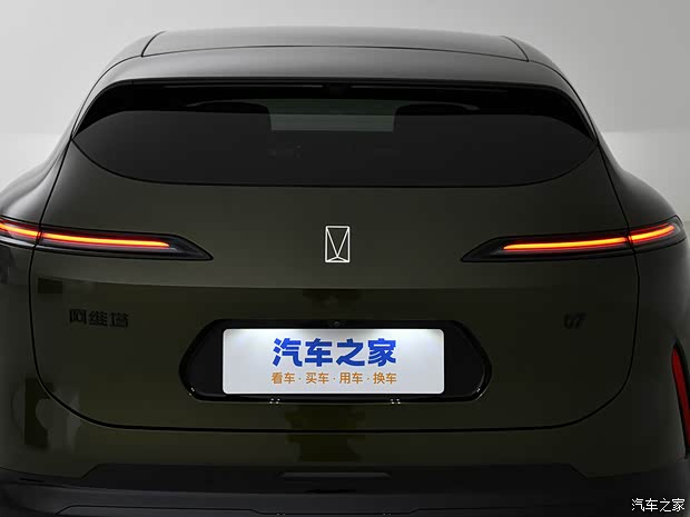 20多万/有纯电有增程 实拍阿维塔07(图16)
