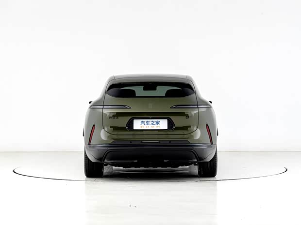 20多万/有纯电有增程 实拍阿维塔07(图15)