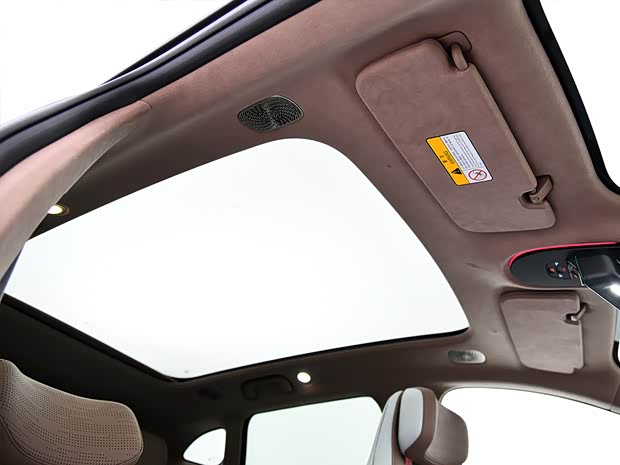 20多万/有纯电有增程 实拍阿维塔07(图29)