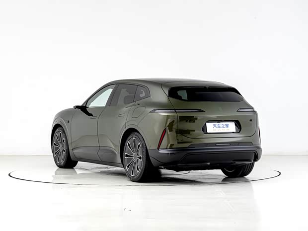 20多万/有纯电有增程 实拍阿维塔07(图4)