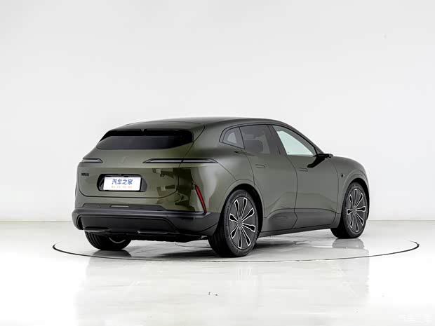 20多万/有纯电有增程 实拍阿维塔07(图40)