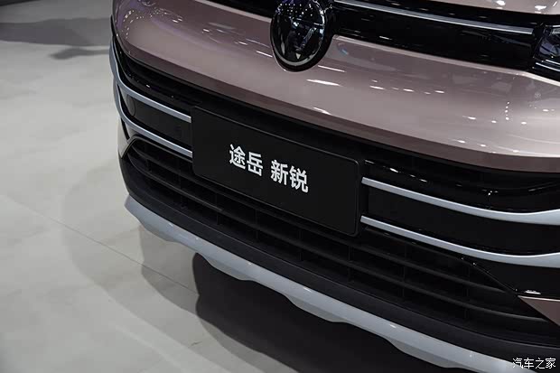 家族最便宜SUV驾到 实拍大众途岳新锐XR(图28)