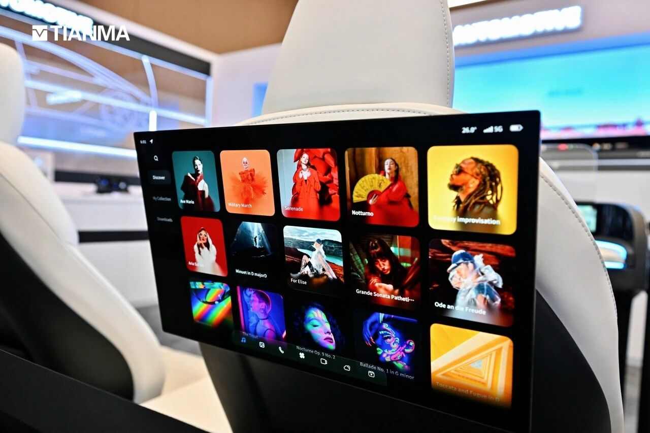 CES 2026：天马首发新一代智能座舱解决方案，挑战驾驶视觉极限(图4)