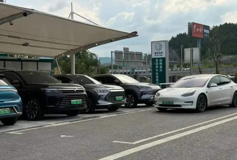 插混车纯电续航超过210km，增程车怎么办？(图5)