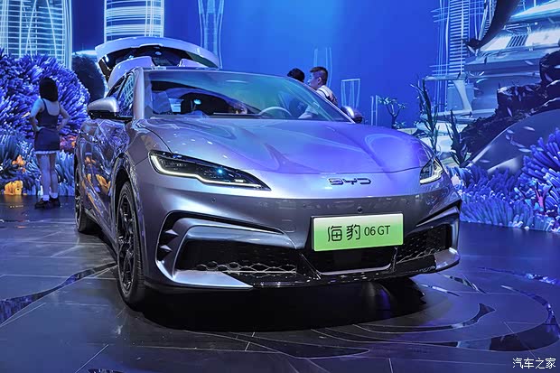 运动帅气的两厢车 车展体验海豹06GT(图2)