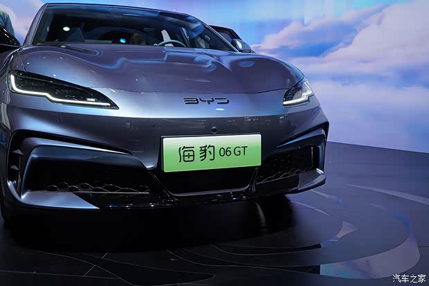 运动帅气的两厢车 车展体验海豹06GT(图4)