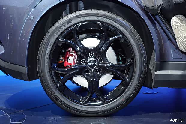 运动帅气的两厢车 车展体验海豹06GT(图6)