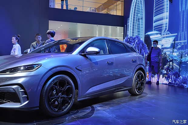 运动帅气的两厢车 车展体验海豹06GT(图5)