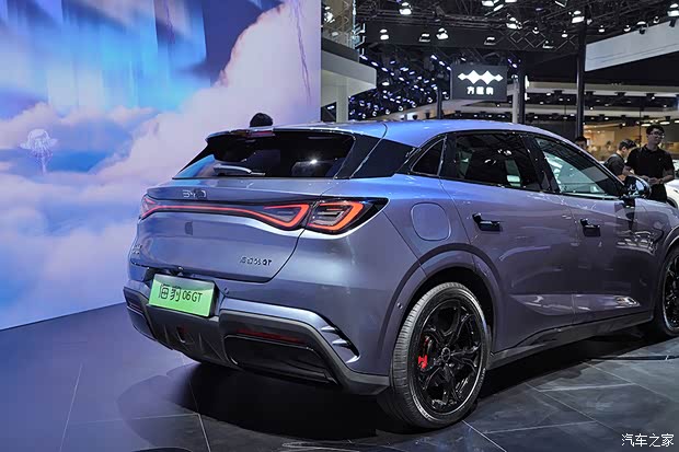 运动帅气的两厢车 车展体验海豹06GT(图7)