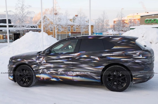 宾利第二款SUV最新谍照曝光 有望2026年发布(图4)