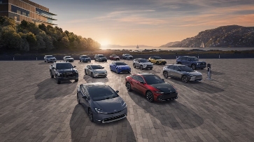 丰田与雷克萨斯2025年在美国销量达250万辆，电气化车型占比近半(图1)