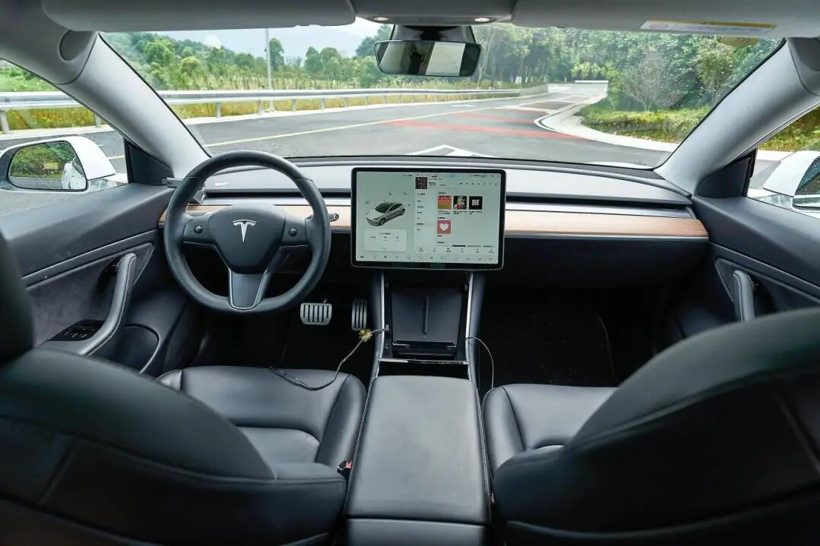 特斯拉涉嫌虚假宣传驾驶辅助，或被禁售30天(图2)