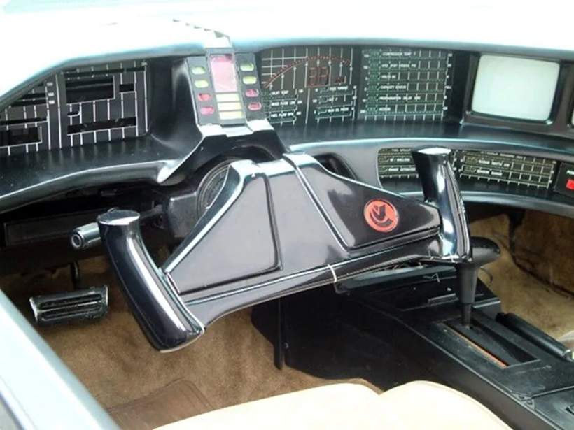 汽车需要灵魂吗？等待智能座舱进化吧(图2)