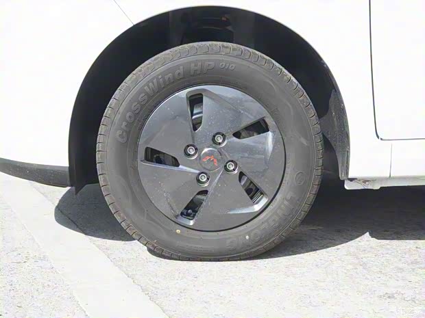 高时效性急件能用新能源拉？五菱宏光增程版综合续航1000公里(图5)