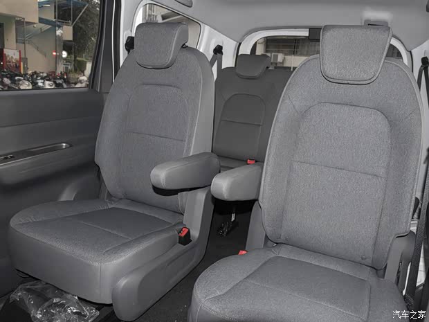 高时效性急件能用新能源拉？五菱宏光增程版综合续航1000公里(图11)