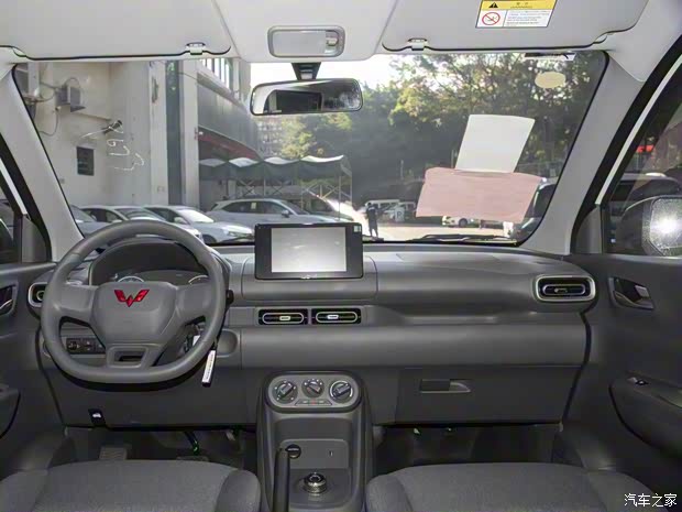 高时效性急件能用新能源拉？五菱宏光增程版综合续航1000公里(图7)