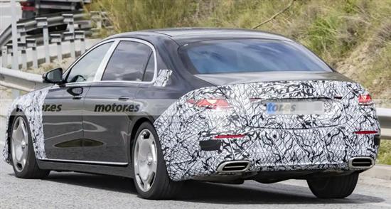 明年1月发布 新款迈巴赫S级路试谍照曝光(图6)