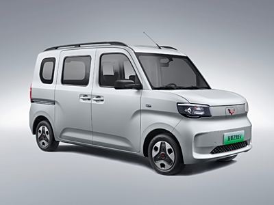 百变K-Car 和平庸小车说NO 实拍五菱之光EV - 领驭达新车资讯站