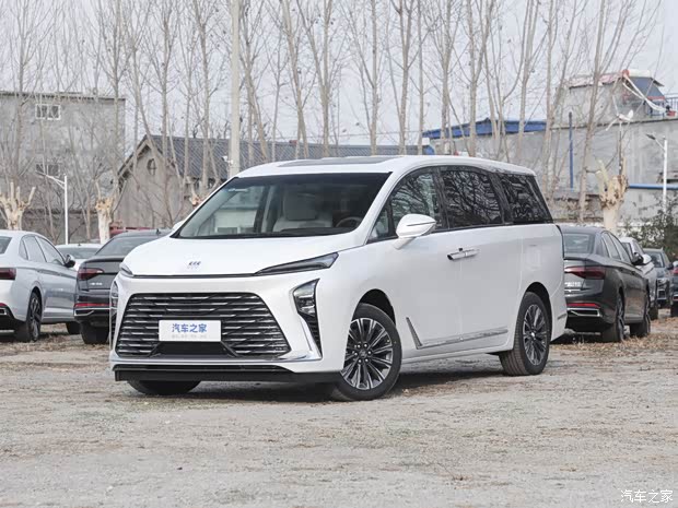 解读低配车 售价26.99万元的全新GL8 ES陆尊配置有多低？(图3)