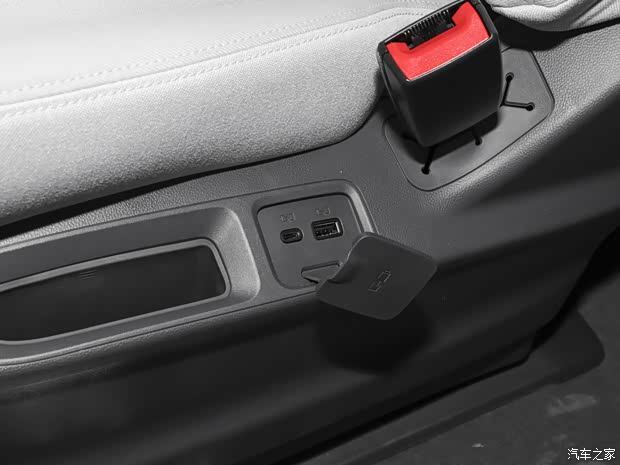 解读低配车 售价26.99万元的全新GL8 ES陆尊配置有多低？(图29)