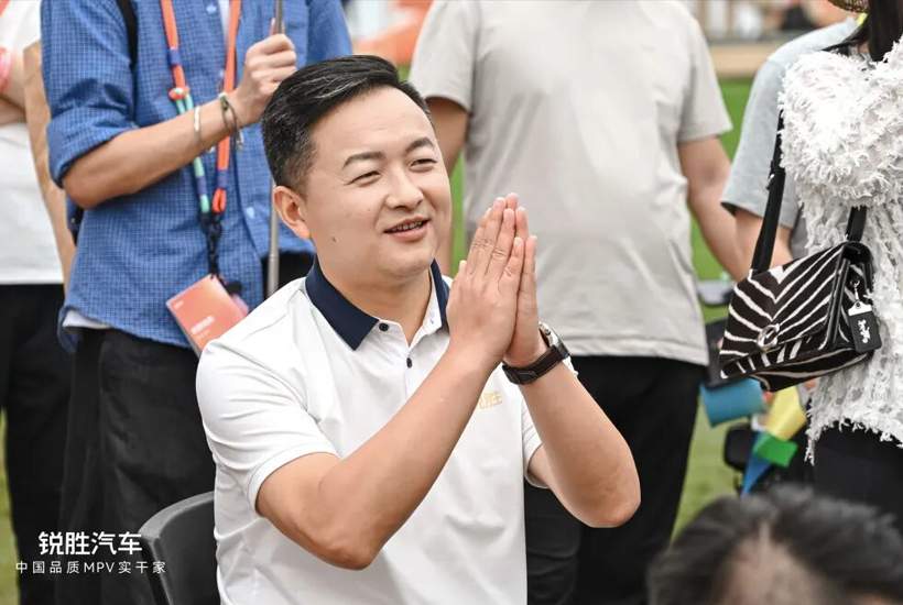 5年豪掷200亿，20万新车仅配双气囊，锐胜如何圆顾志宏的MPV梦？(图8)