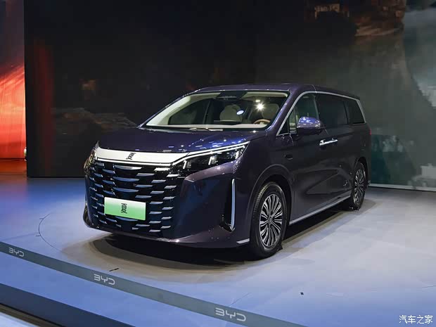 撼动别克GL8的30万级MPV强势加入 车展体验比亚迪夏(图2)